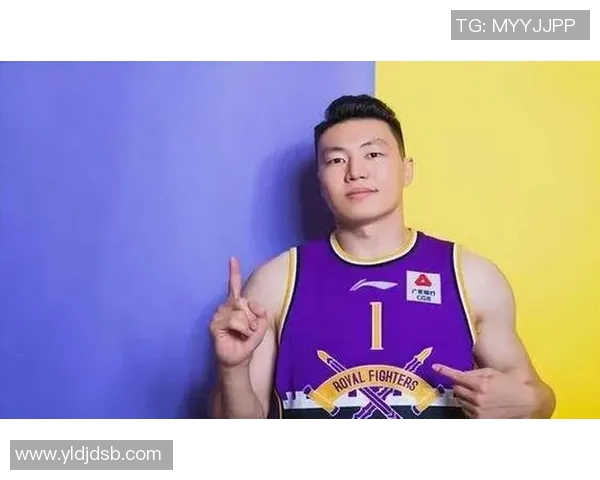 李根：从篮球场上的拼搏到人生的精彩转折之路